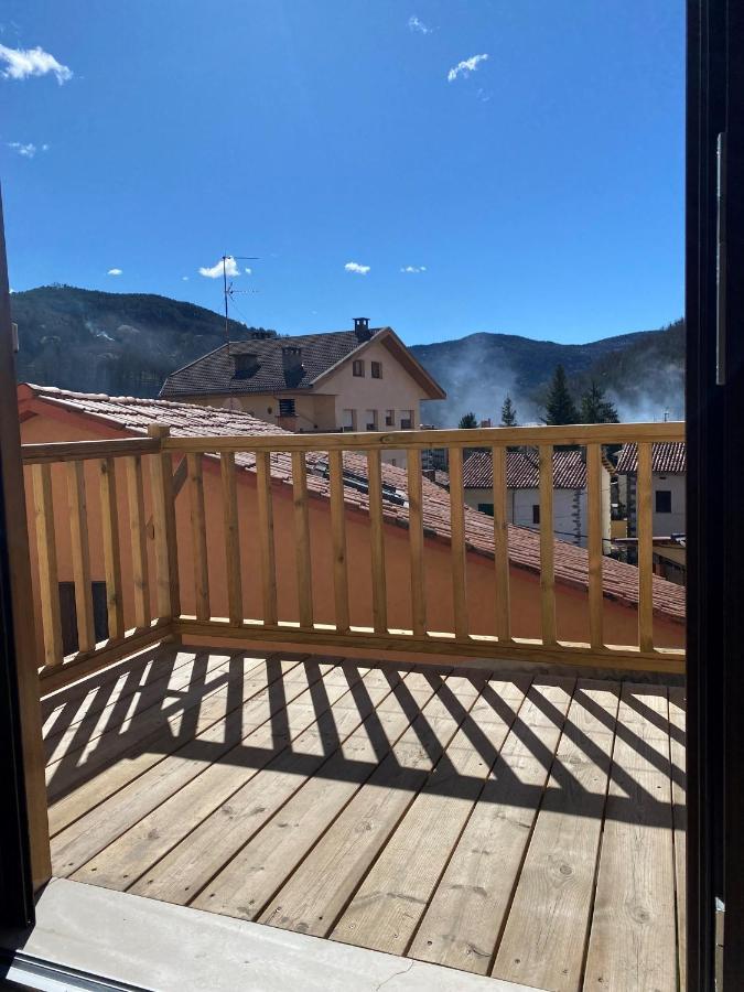Apartamento Acogedor Sant Joan de les Abadesses Esterno foto